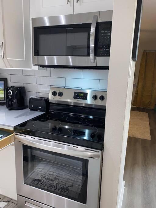Photo of Kitchen in Lake Highlands