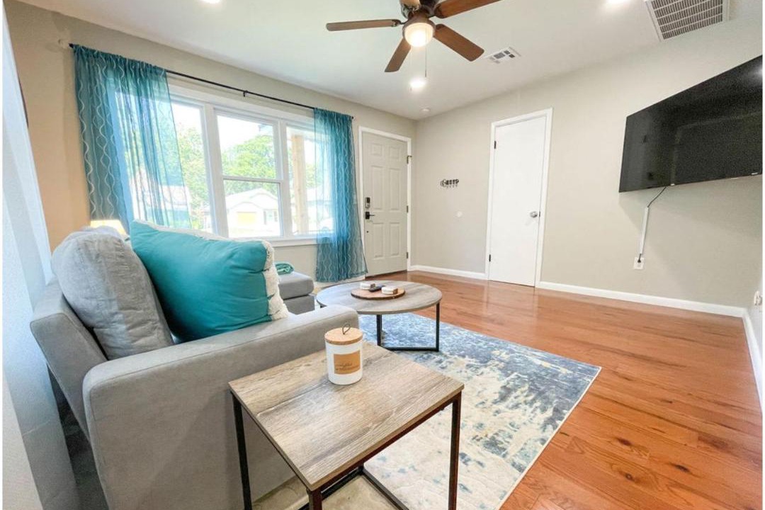 Photo of Livingroom in Sapulpa