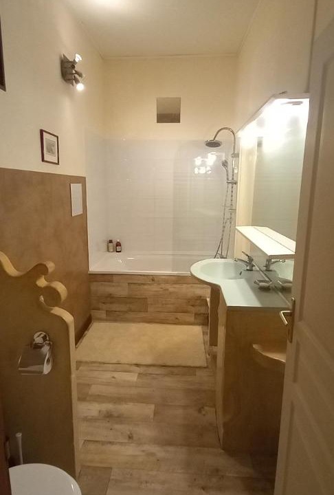 Photo of Bathroom in Rabastens