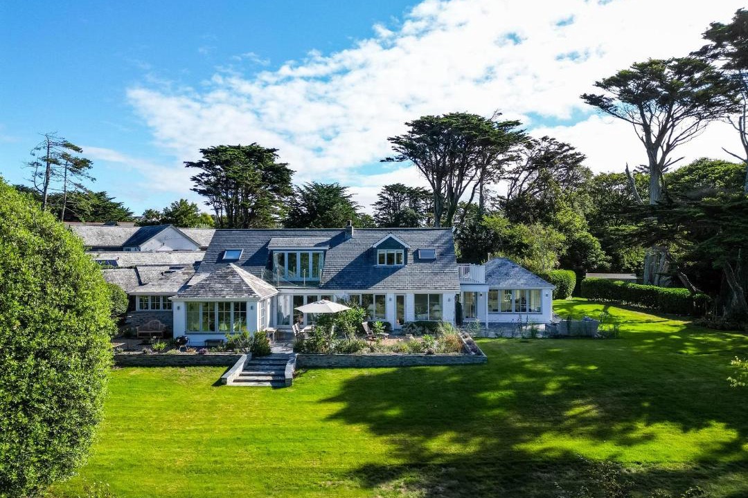 Photo of Buildings in Trebetherick