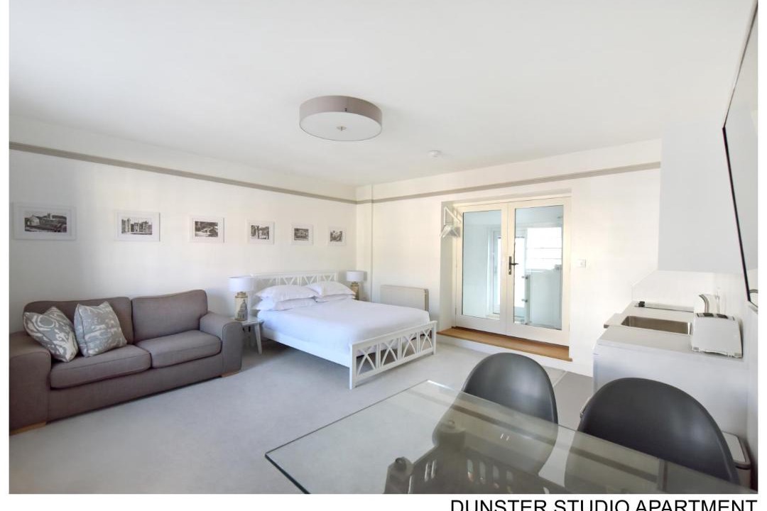 Photo of Livingroom in Dunster