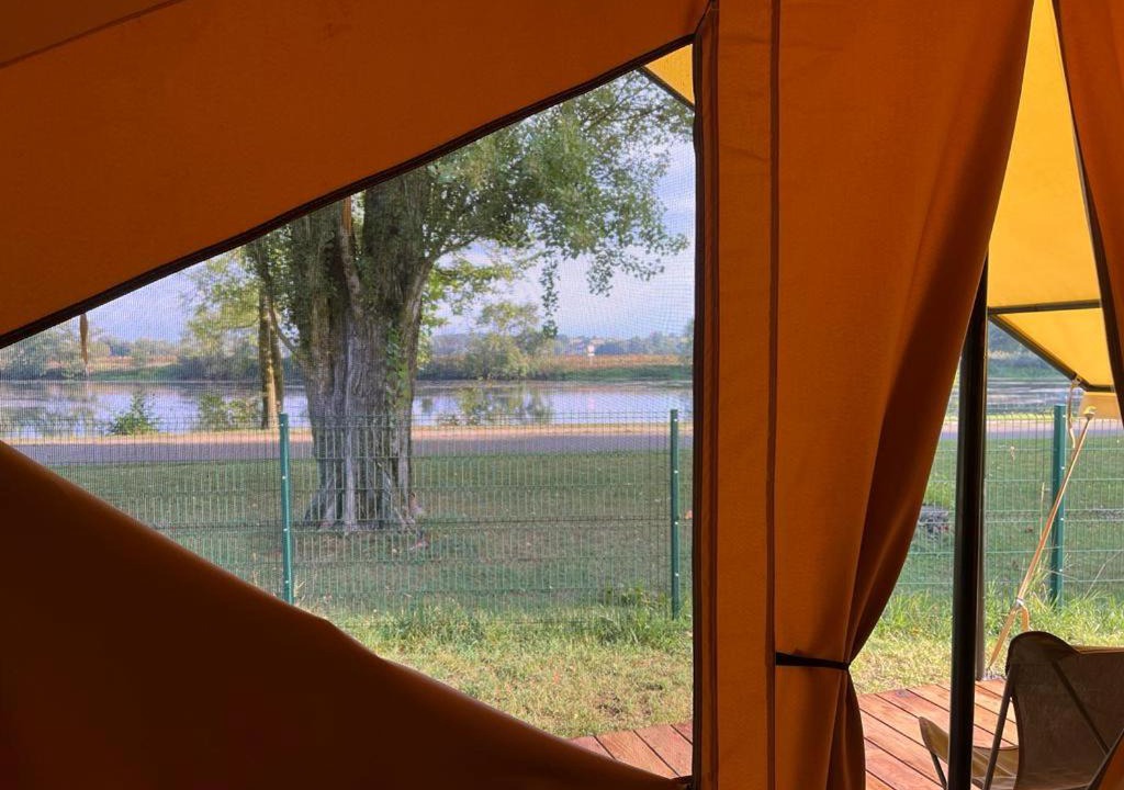 Photo of Others in Blere