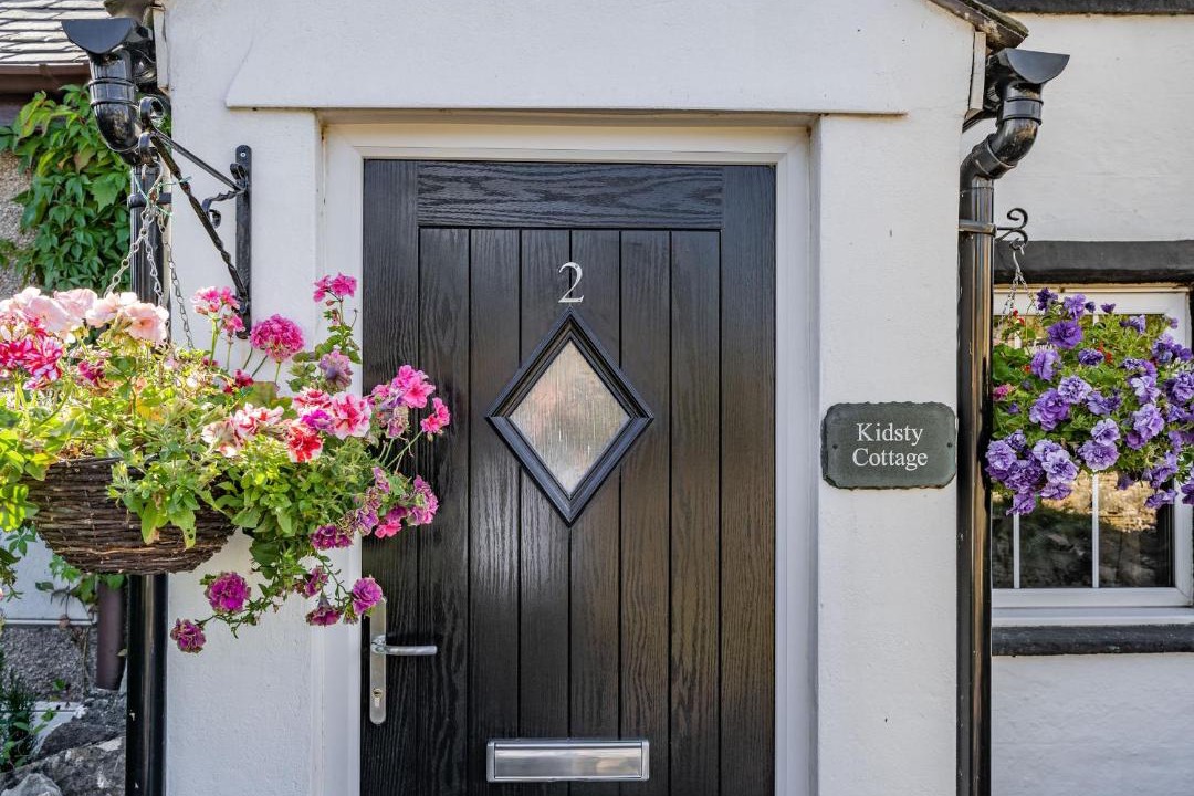 Photo of Others in Shap