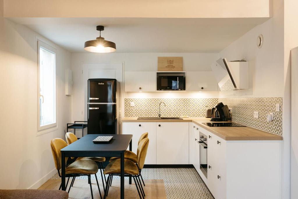 Photo of Others in Pauillac