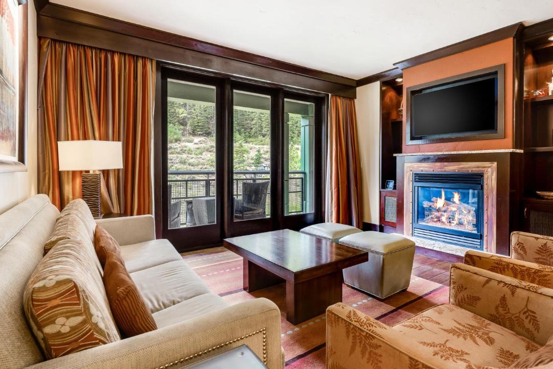 Photo of Livingroom in Truckee