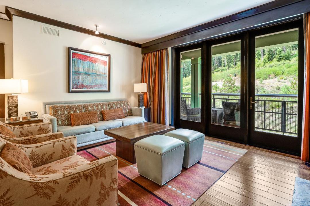 Photo of Livingroom in Truckee