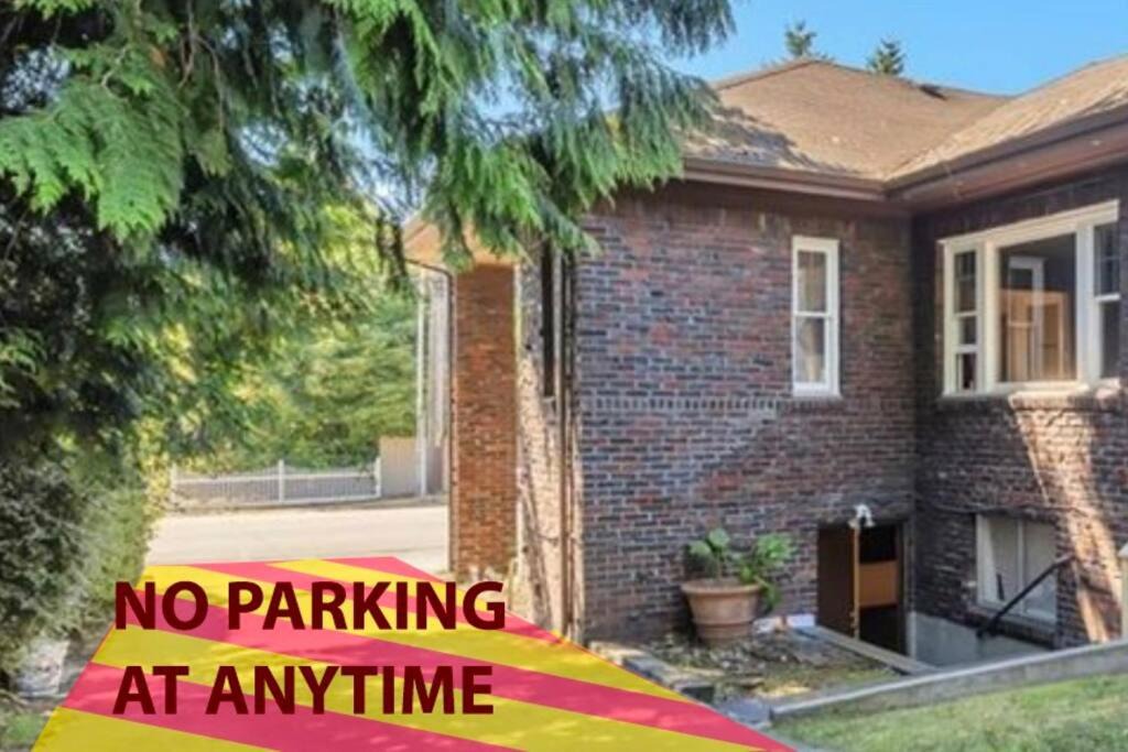 Photo of Buildings in Greenwood