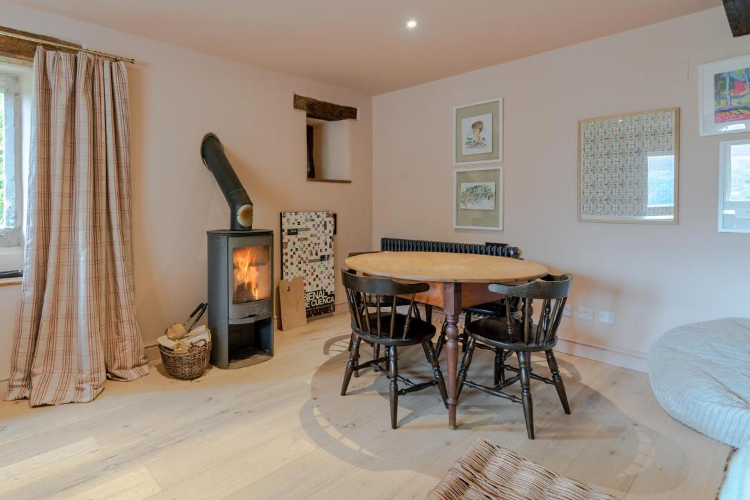 Photo of Livingroom in Brimpsfield