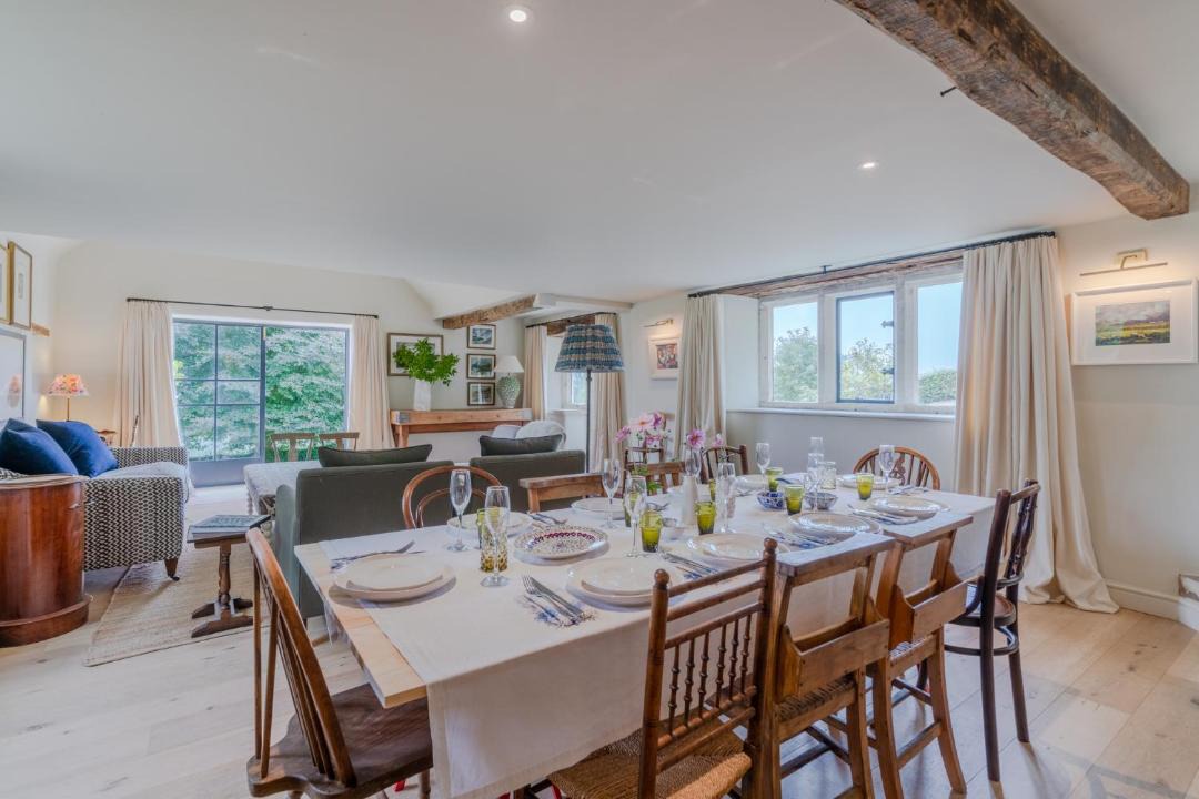 Photo of Livingroom in Brimpsfield