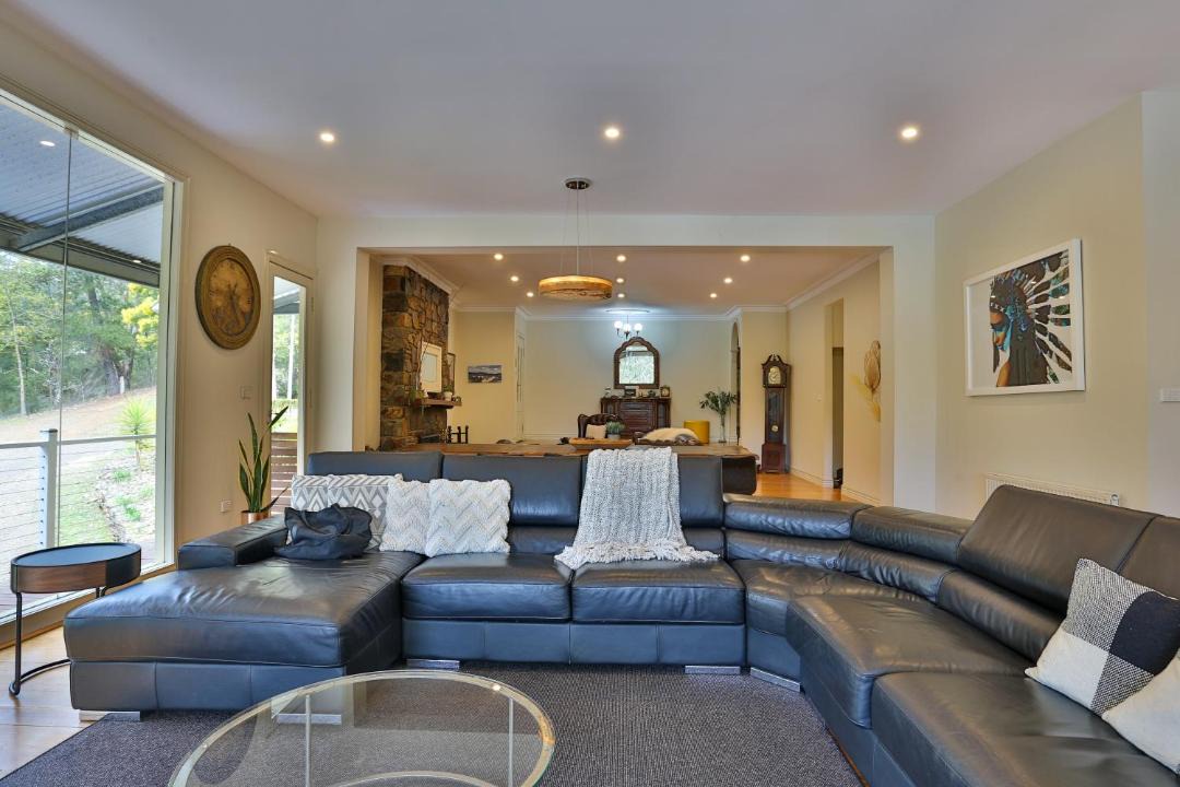 Photo of Livingroom in Taylor Bay