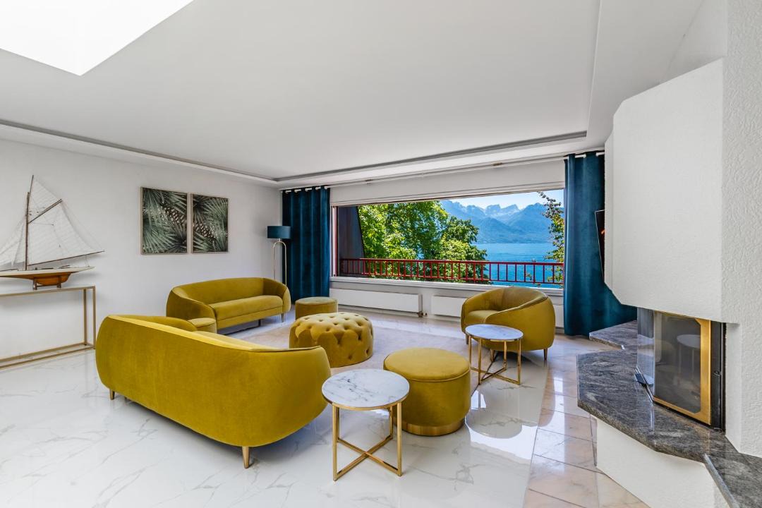 Photo of Livingroom in Montreux