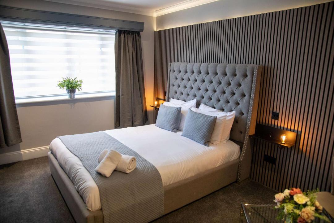 Photo of Bedroom in Falfield