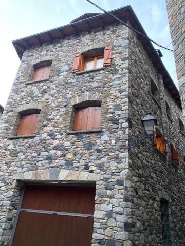 Photo of Buildings in Benasque