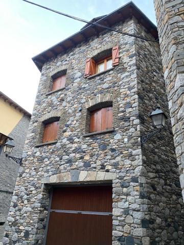 Photo of Buildings in Benasque