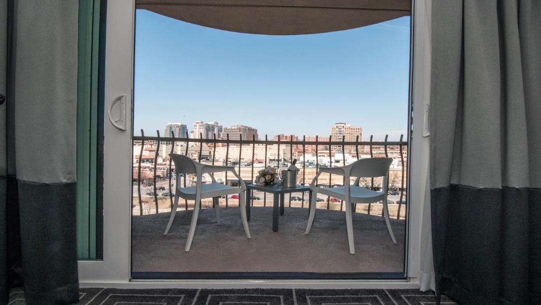 Photo of Patio Balcony in Country Club Plaza Area