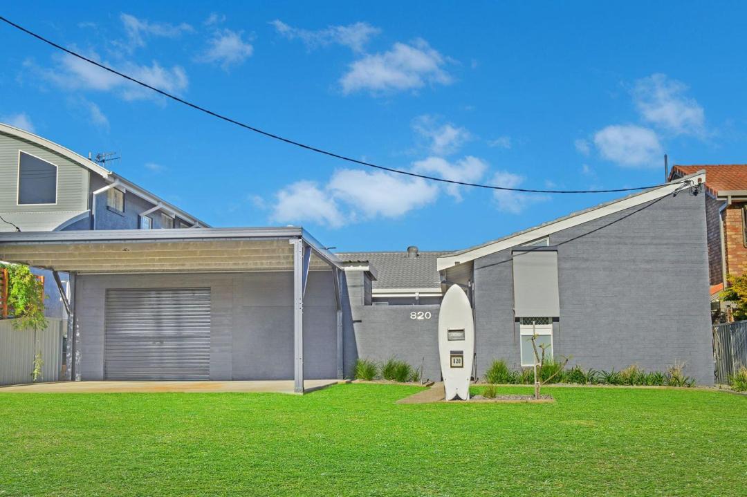 Photo of Buildings in Bonny Hills