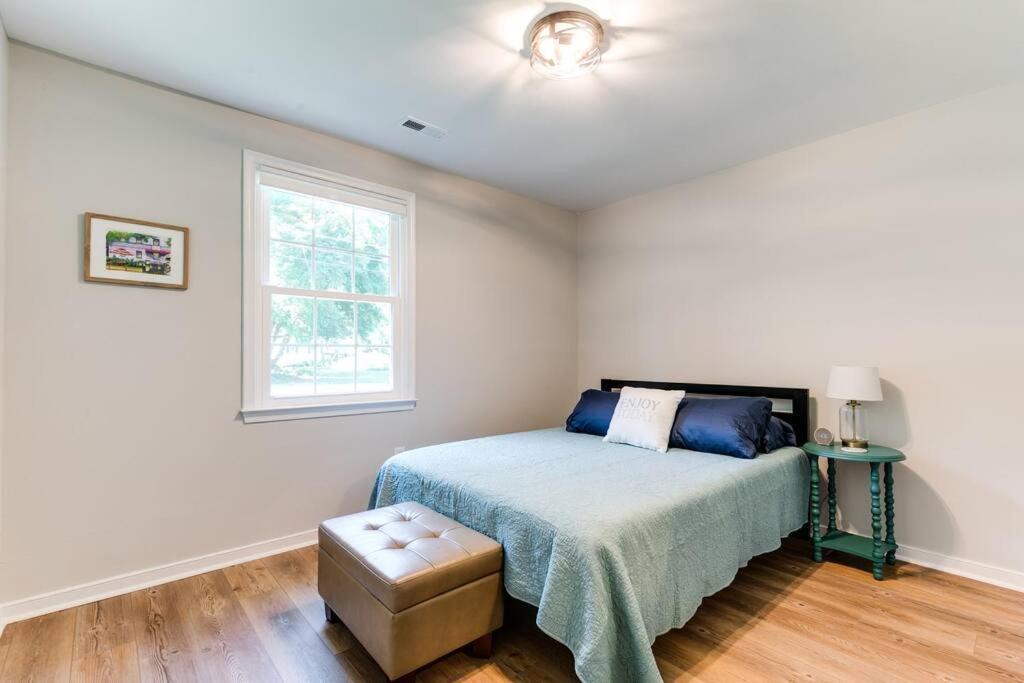 Photo of Bedroom in Dumbarton