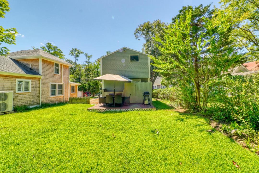 Photo of Others in Oak Bluffs