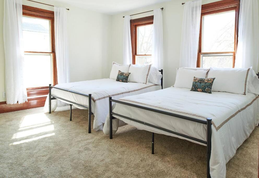 Photo of Bedroom in Des Moines