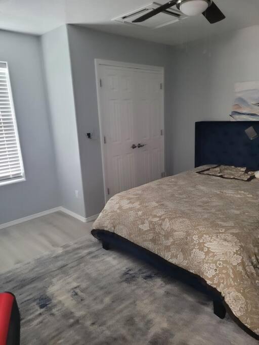 Photo of Bedroom in Roswell