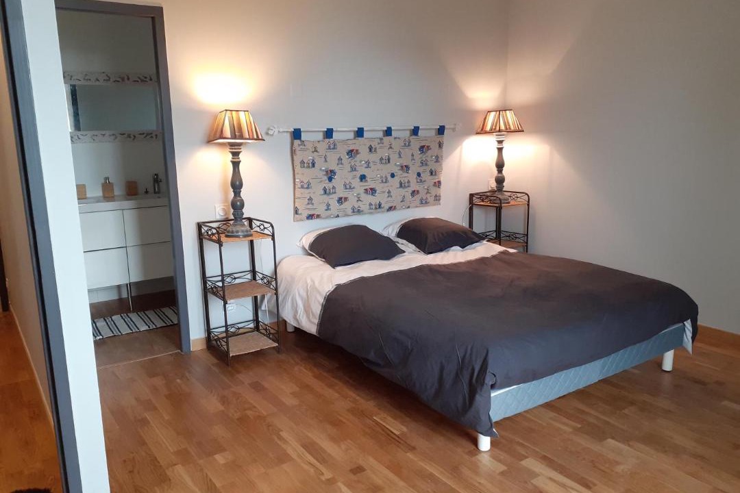 Photo of Bedroom in Lancieux