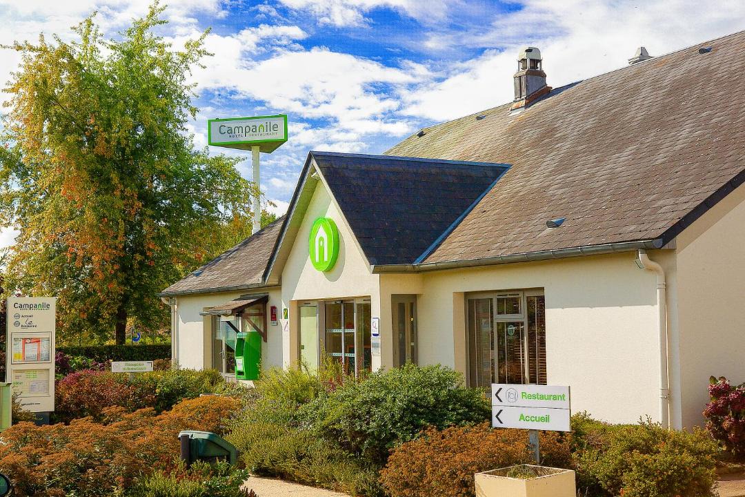 Photo of Others in Neuville