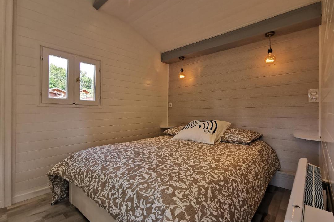 Photo of Bedroom in Prouilly