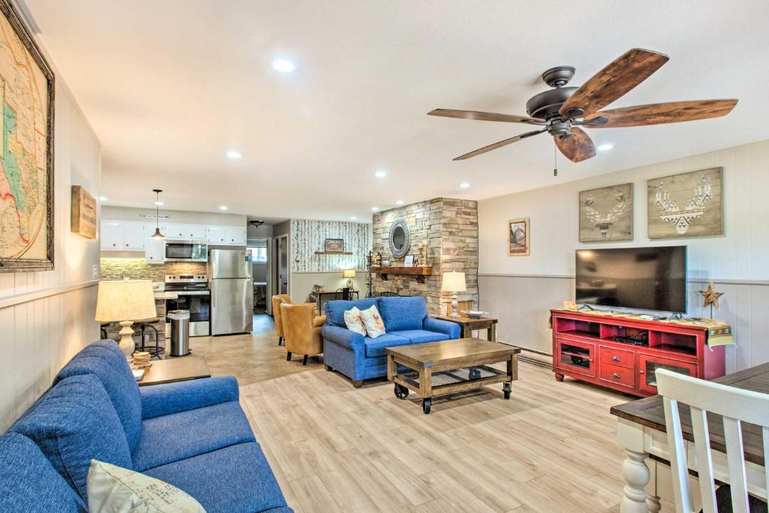 Photo of Livingroom in Red River