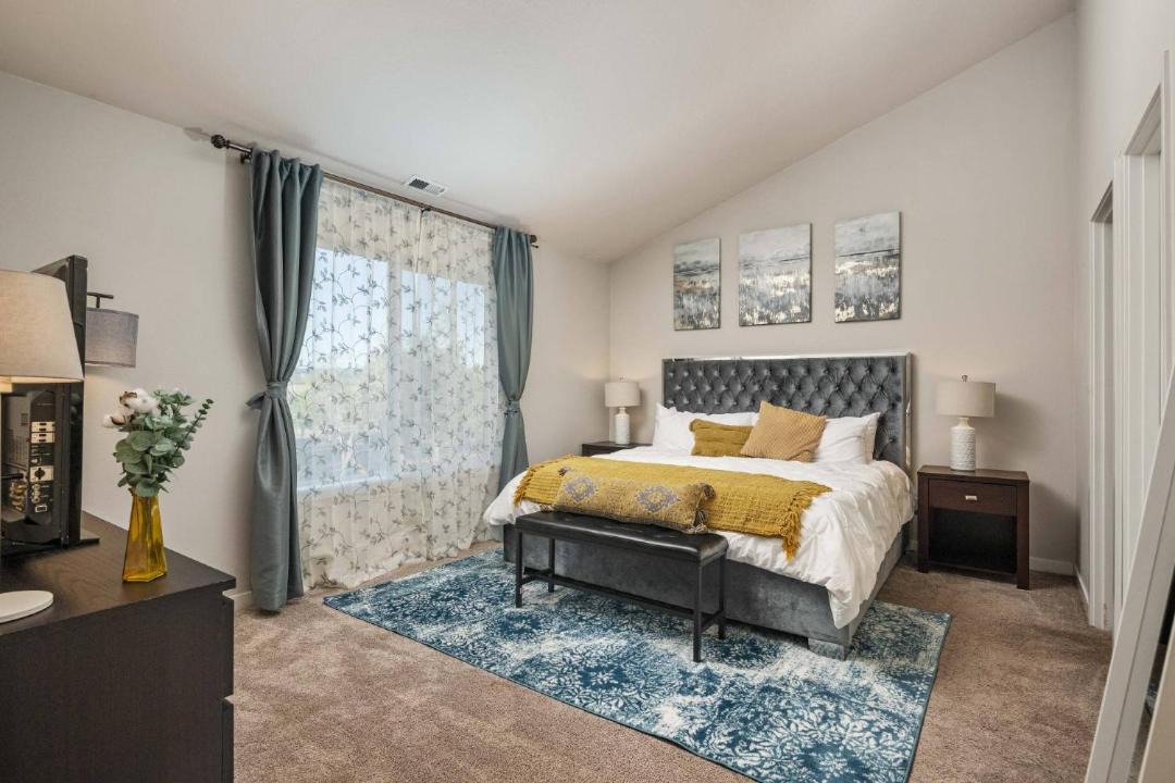 Photo of Livingroom in Beaverton