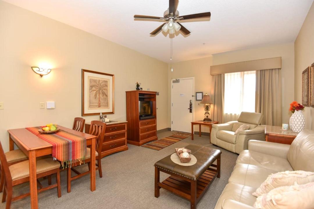 Photo of Livingroom in River