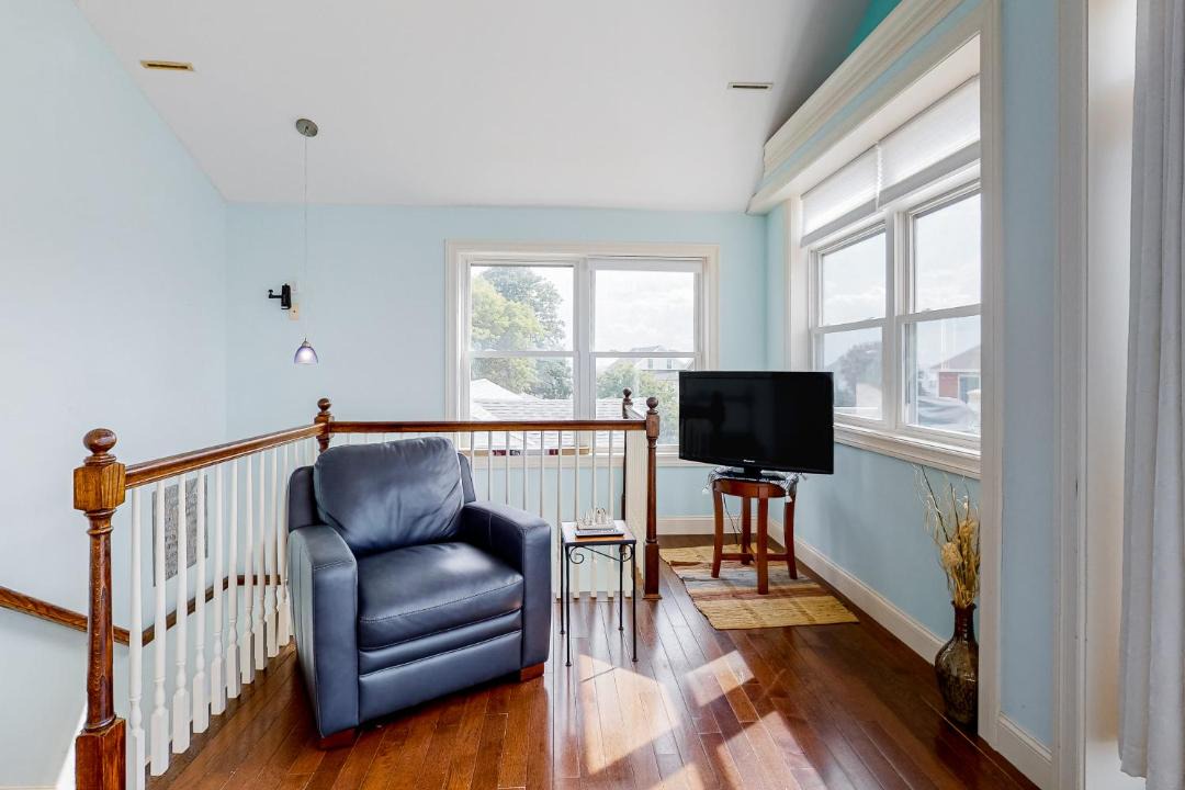 Photo of Livingroom in Hampton