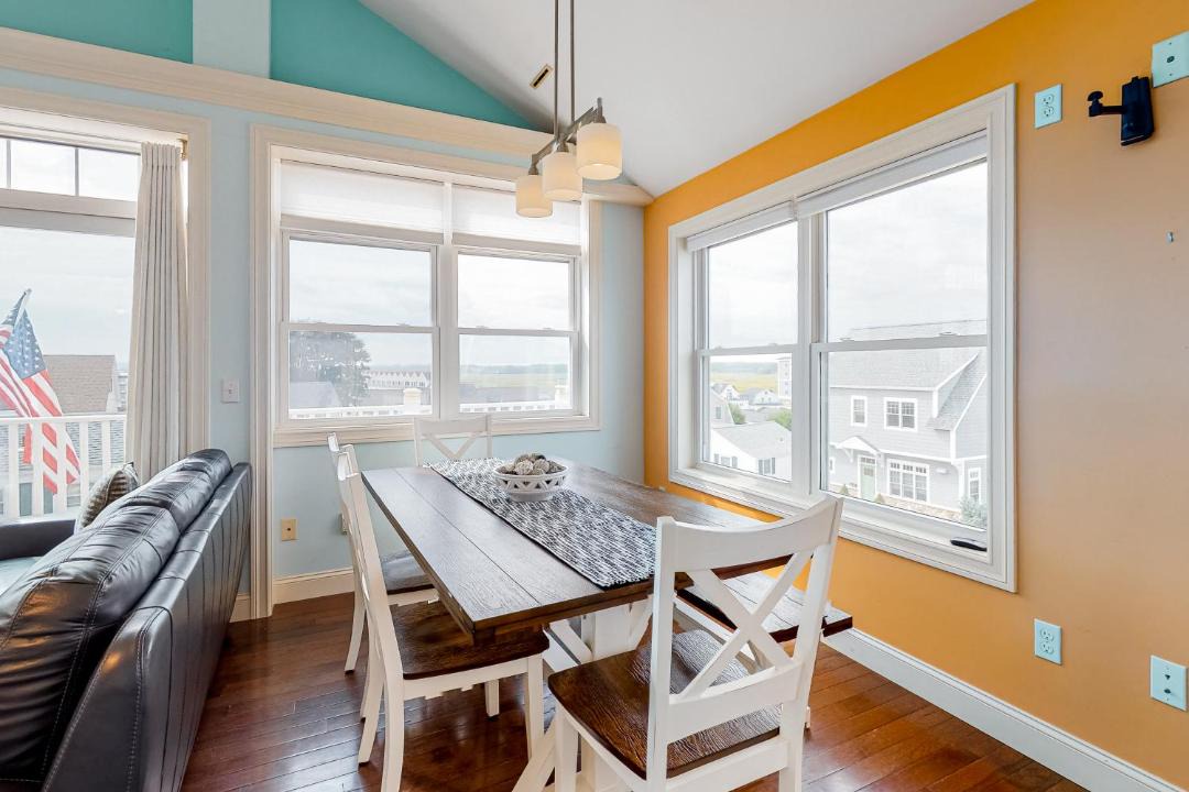 Photo of Livingroom in Hampton