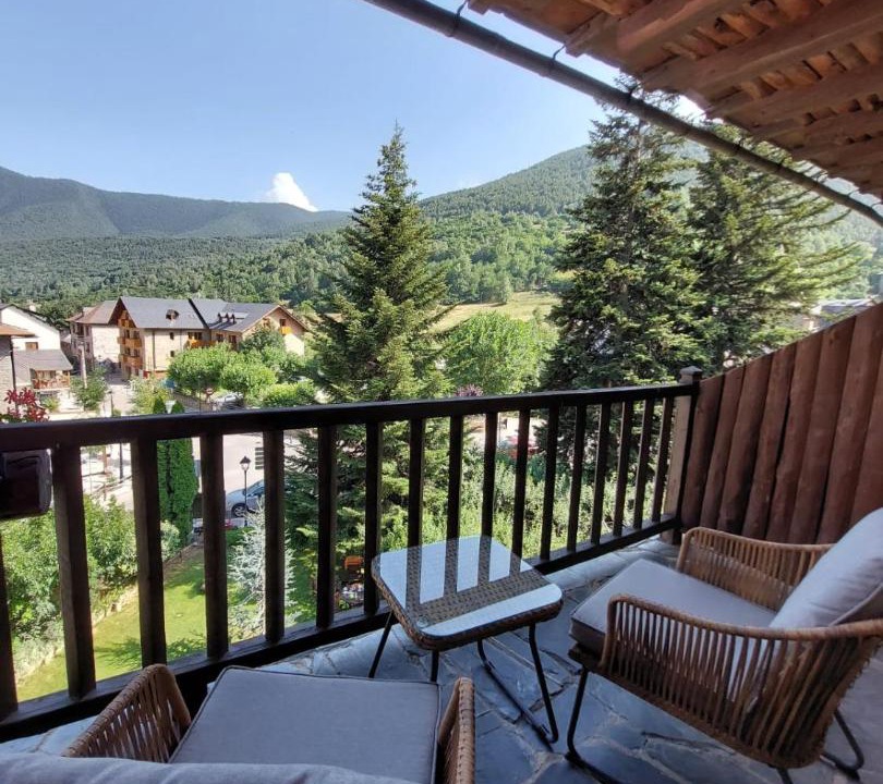 Photo of Patio Balcony in Espot