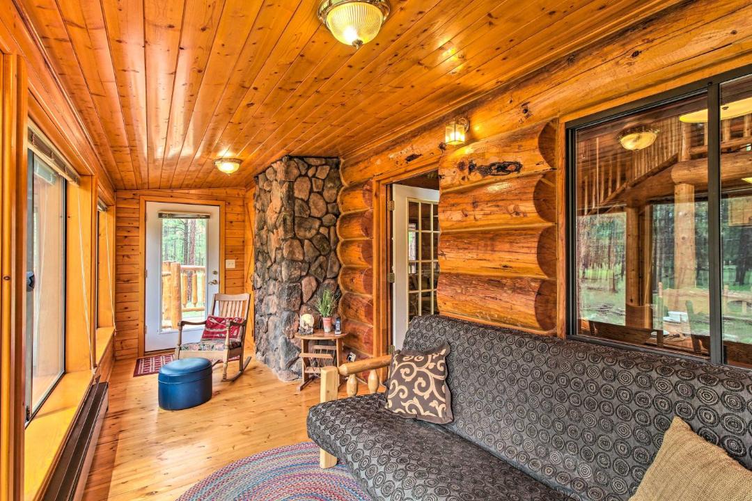 Photo of Livingroom in Greer
