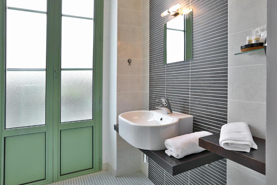 Photo of Bathroom in Brantome-en-Perigord