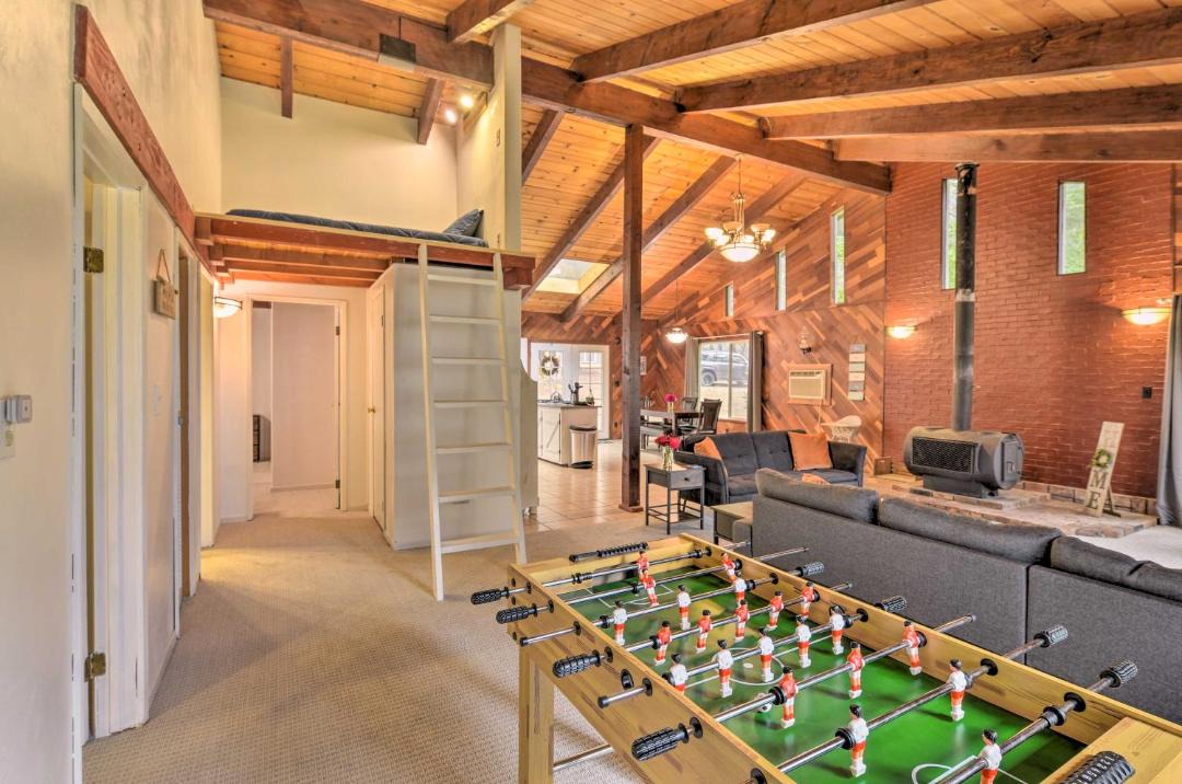 Photo of Others in Salyer