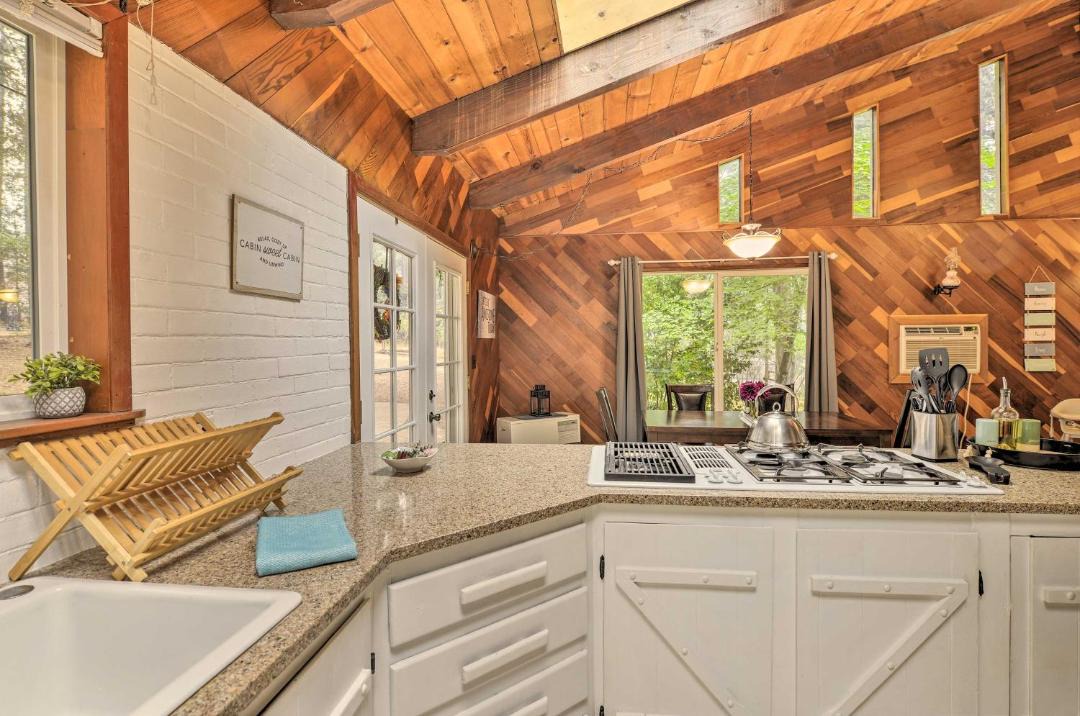 Photo of Kitchen in Salyer