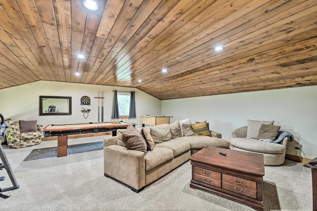 Photo of Livingroom in Peck