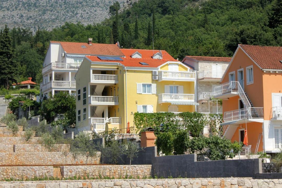Photo of Buildings in Slano