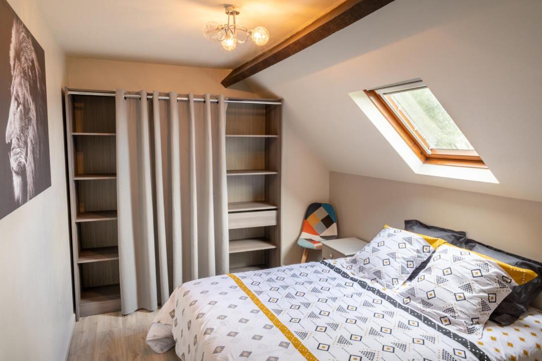 Photo of Bedroom in (le) Mesnil Hue