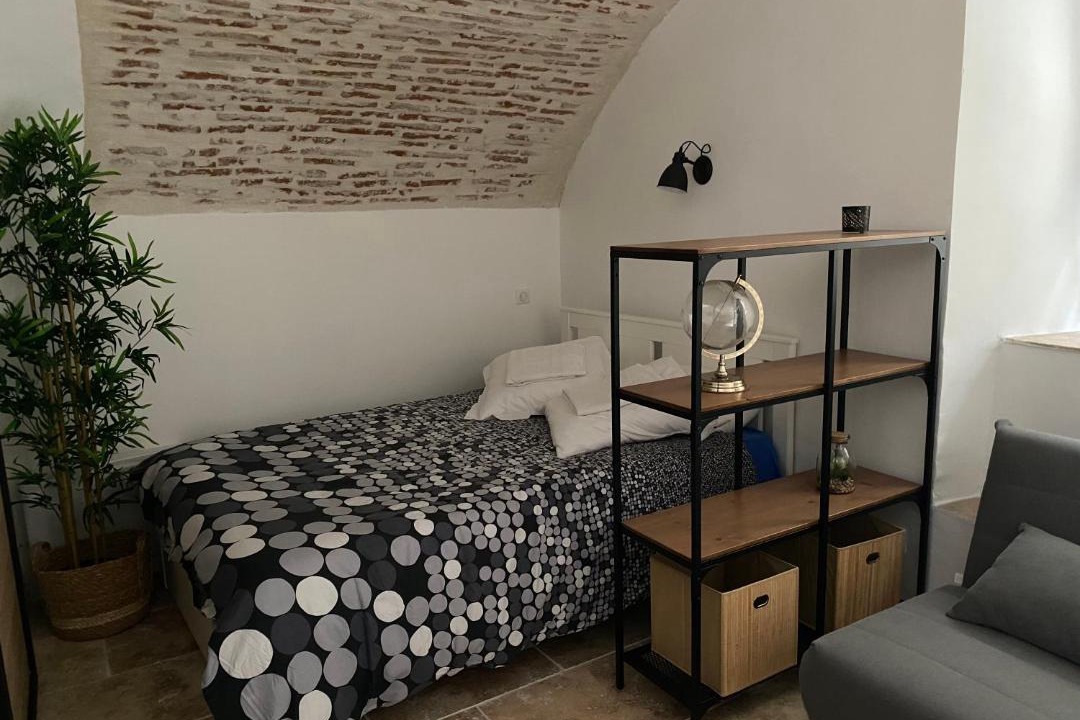 Photo of Bedroom in Cahors Old Town