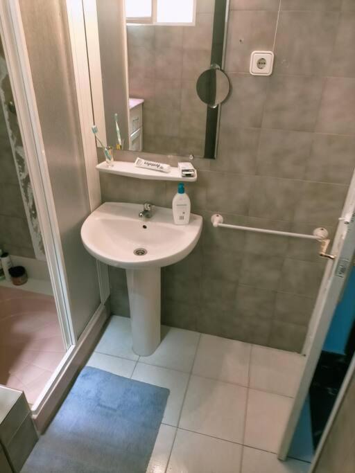 Photo of Bathroom in Vergel