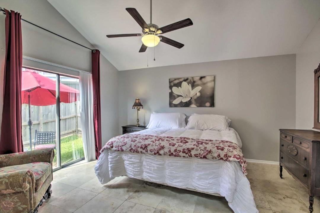Photo of Bedroom in April Sound