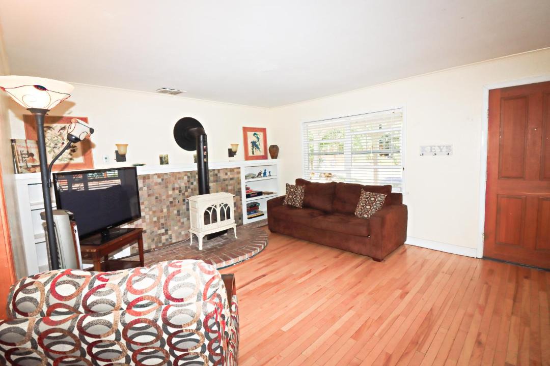 Photo of Others in River West