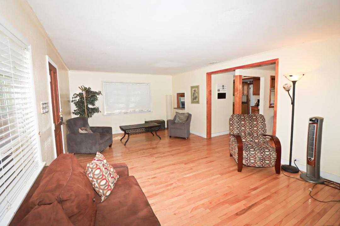 Photo of Others in River West