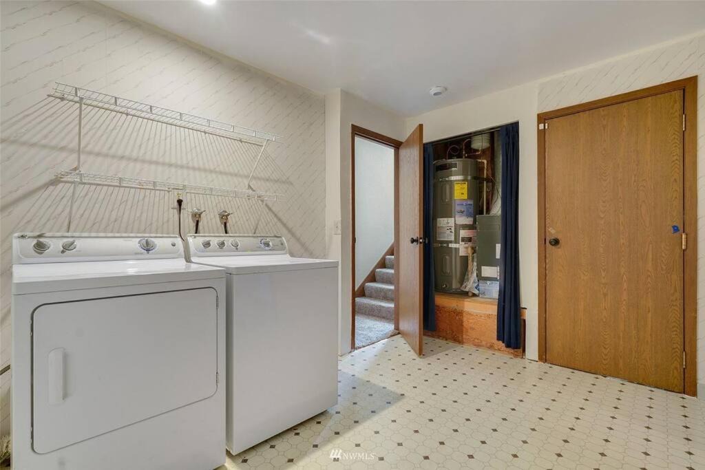 Photo of Bathroom in Picnic Point-North Lynnwood