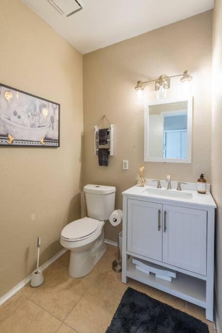 Photo of Bathroom in Clay