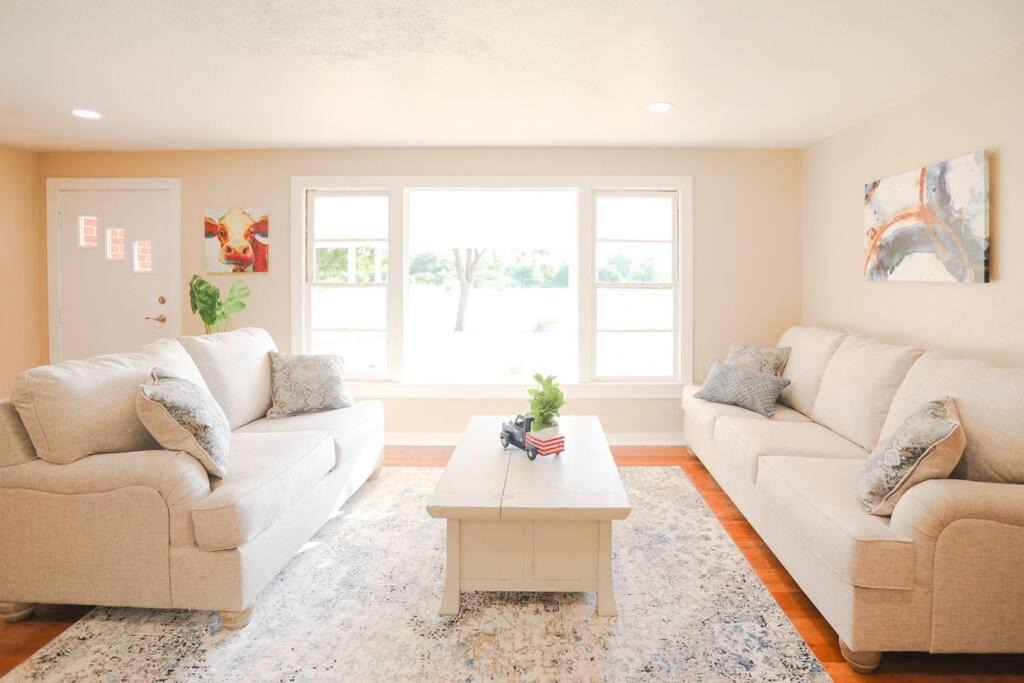 Photo of Livingroom in Clay