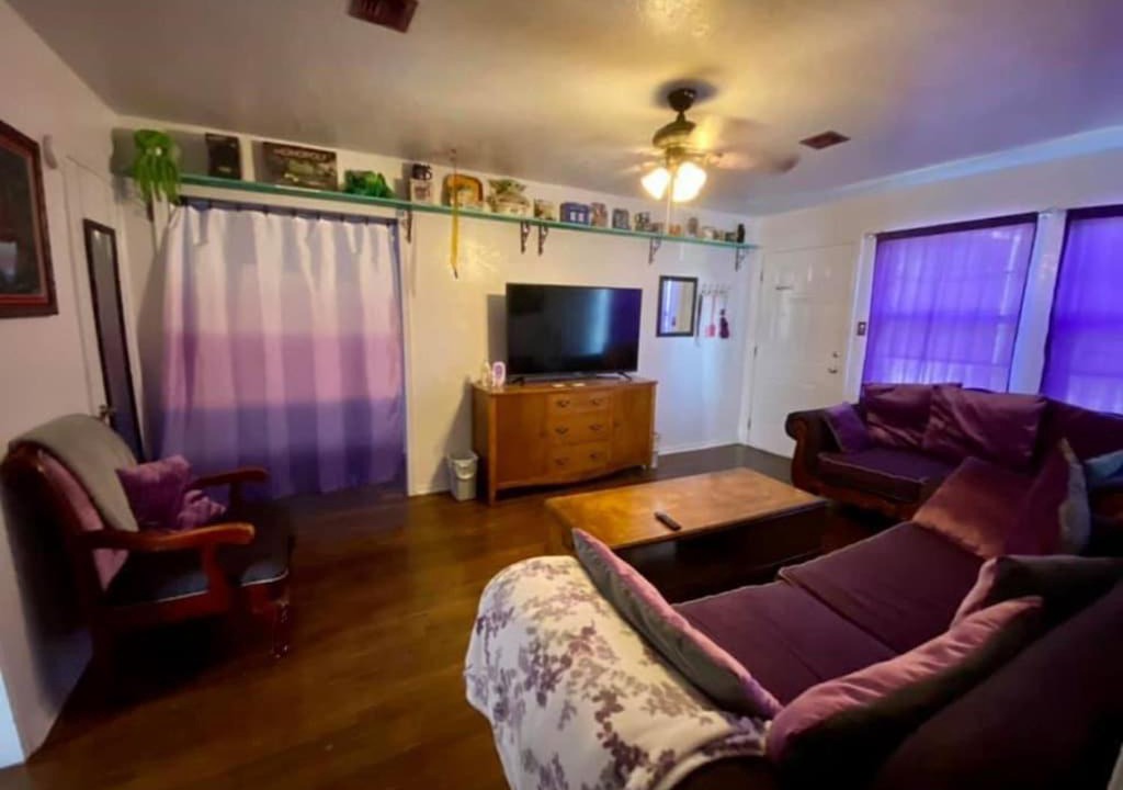 Photo of Livingroom in Lawton