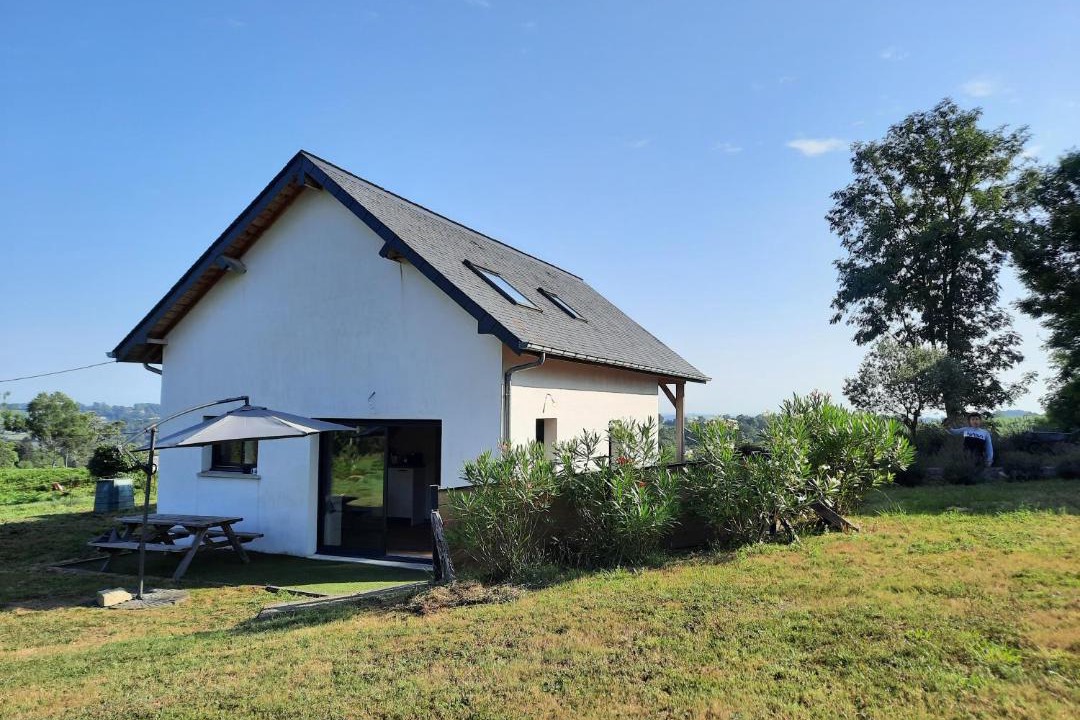 Photo of Buildings in Bescat